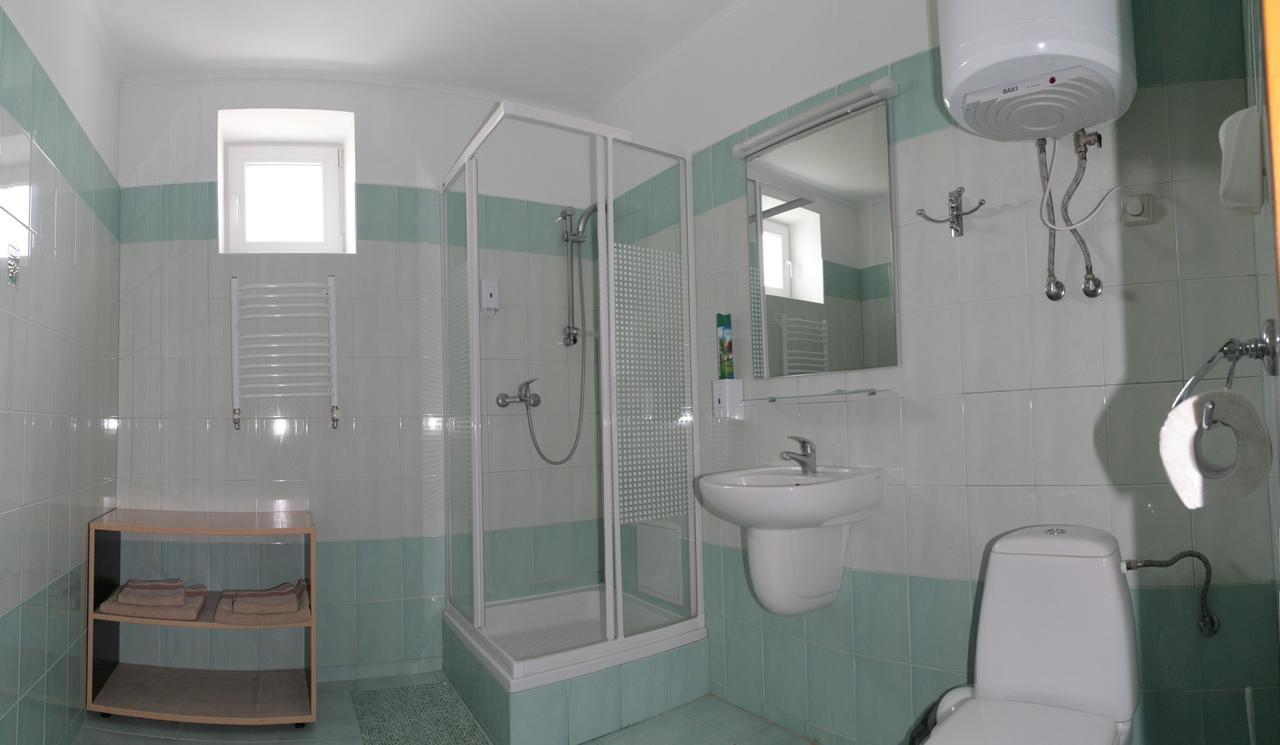 Karpaty Viking Motel Nizhneye Sinevidnoye Room photo