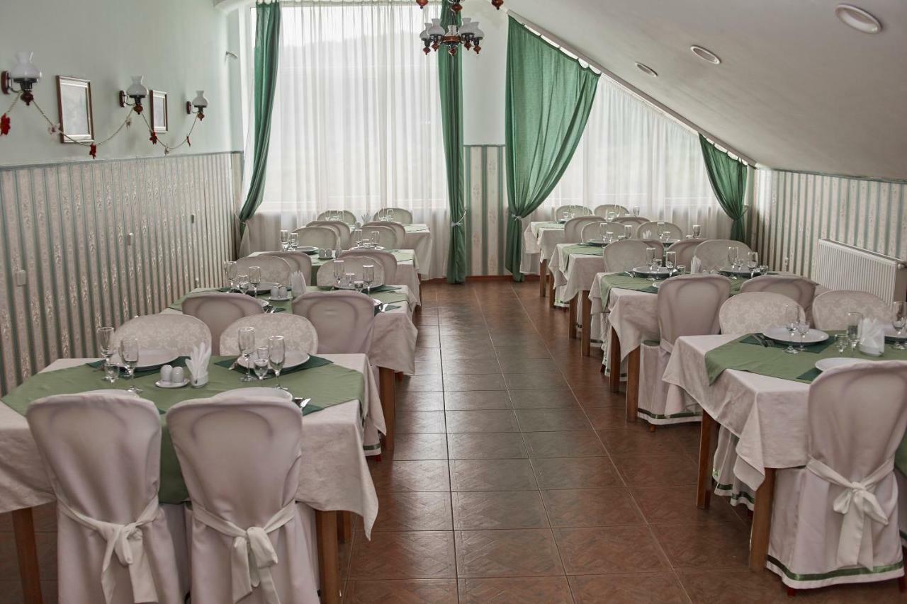 Karpaty Viking Motel Nizhneye Sinevidnoye Exterior photo